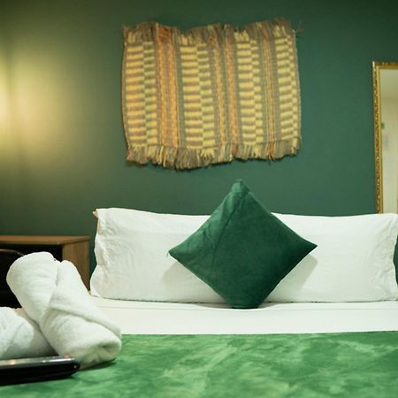 Africa House-Casa Hotel Laureles-La70 ميديلين المظهر الخارجي الصورة