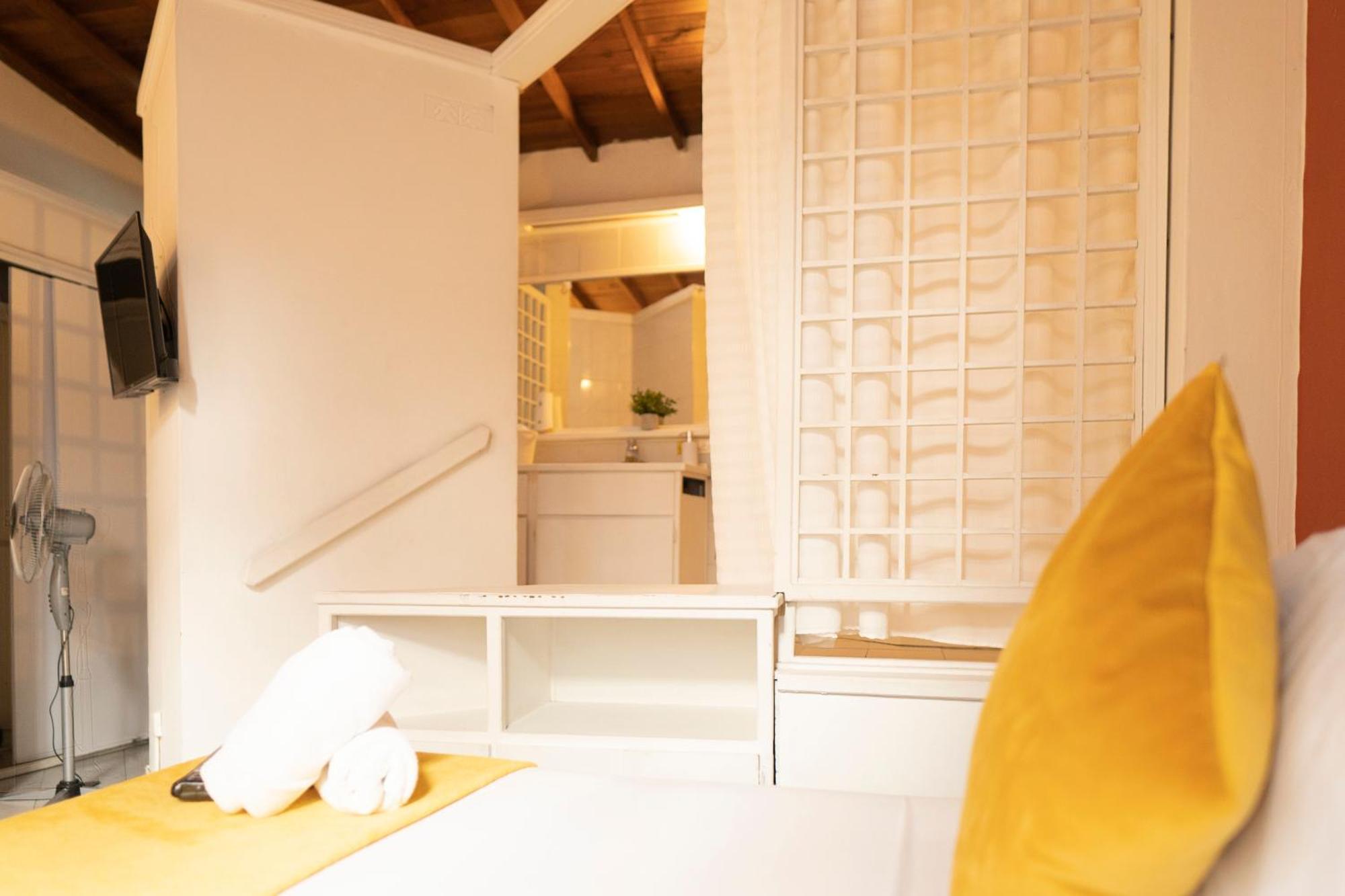 Africa House-Casa Hotel Laureles-La70 ميديلين المظهر الخارجي الصورة
