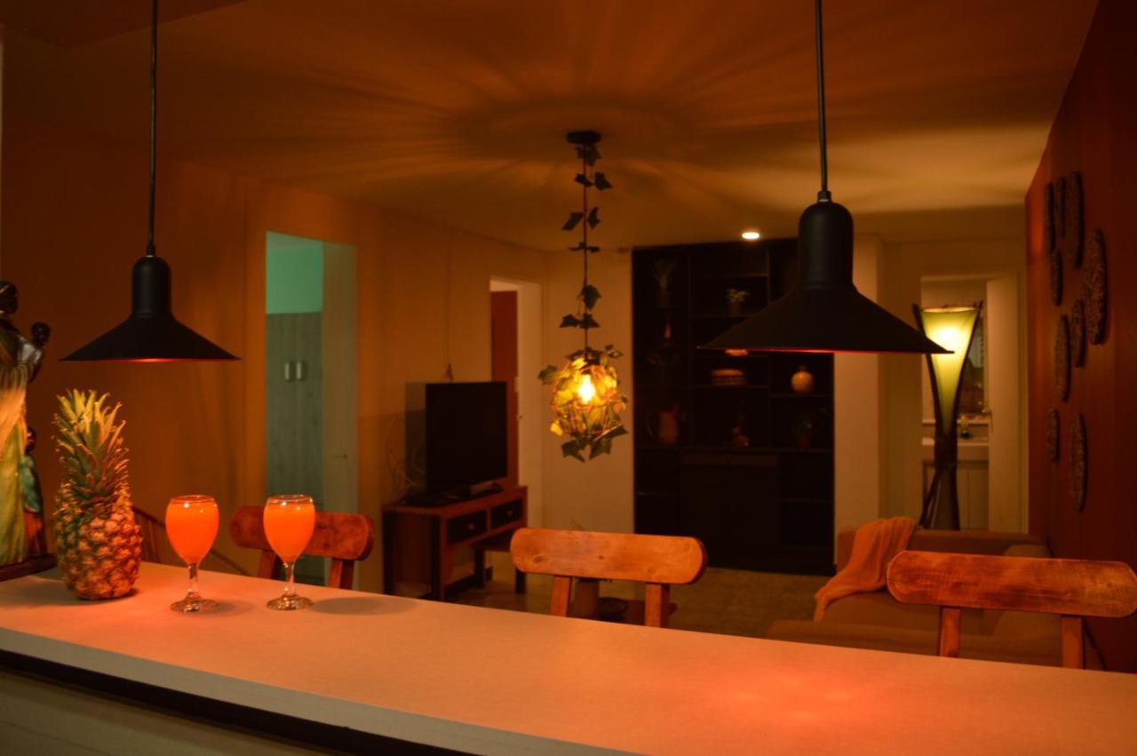 Africa House-Casa Hotel Laureles-La70 ميديلين المظهر الخارجي الصورة