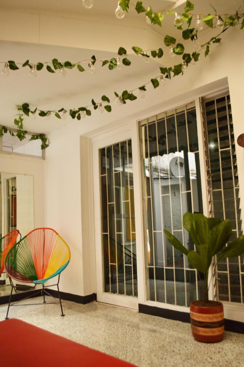 Africa House-Casa Hotel Laureles-La70 ميديلين المظهر الخارجي الصورة
